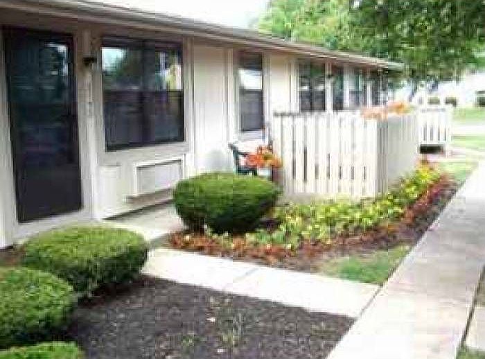 Single Story Apts