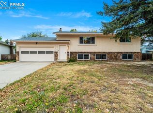 3375 E Parade Cir, Colorado Springs, CO 80917