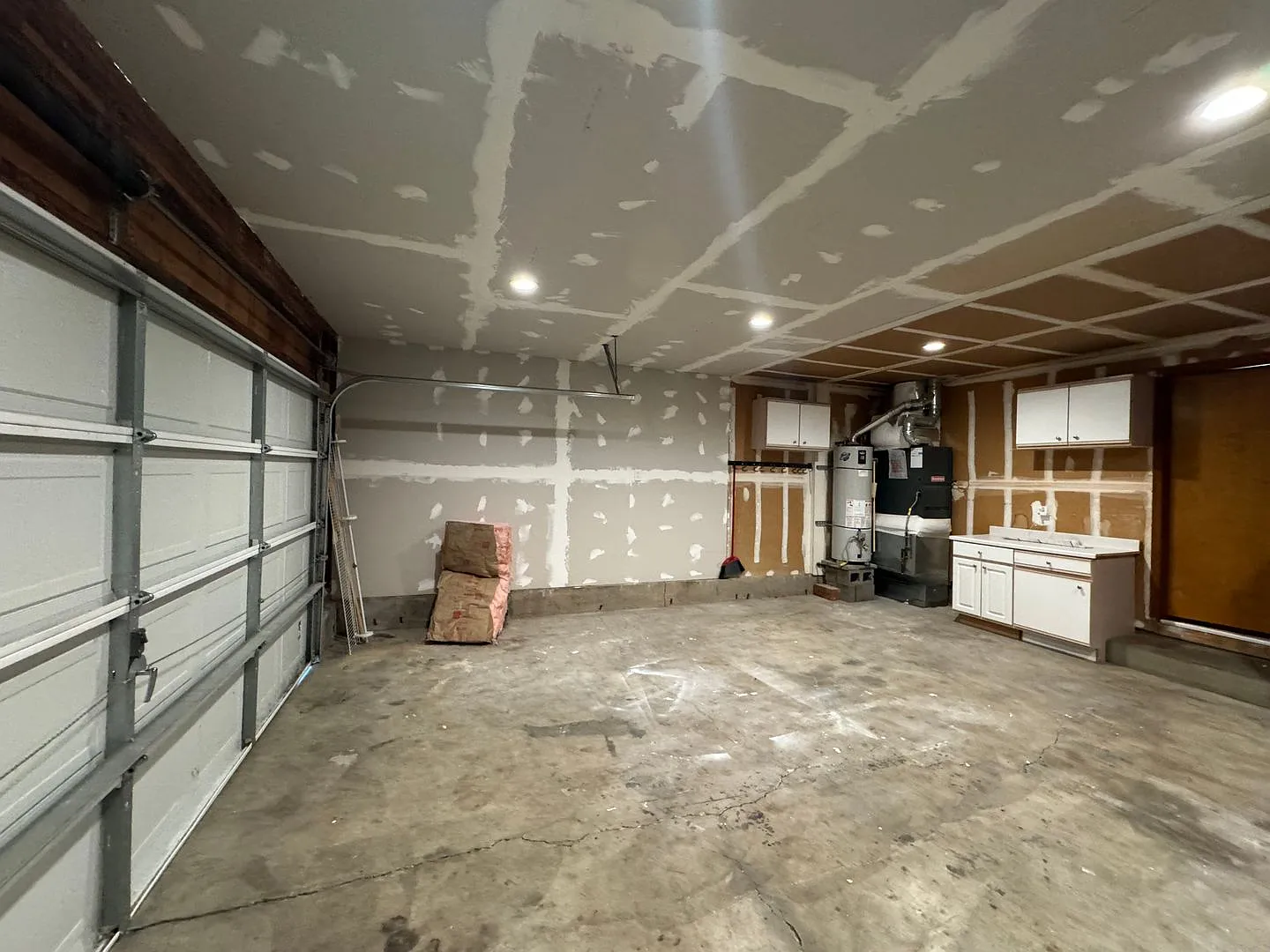 3 bedroom 1.5 bathroom home — Photo 4