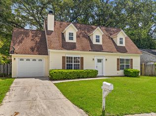 136 Old Saybrook Rd, North Charleston, SC 29418