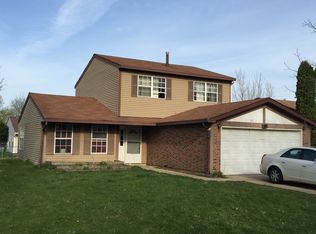 117 Glen Lake Dr, Bolingbrook, IL 60440