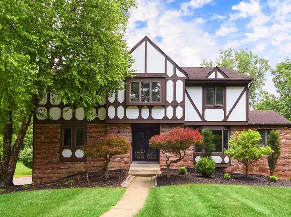 153 Oakwood Rd, McMurray, PA 15317