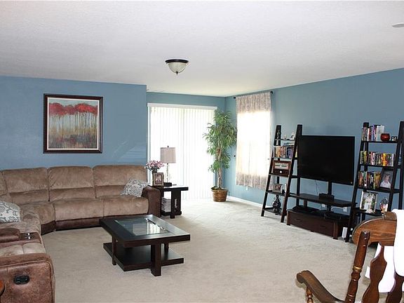 4th image of 511 Kestrel Dr