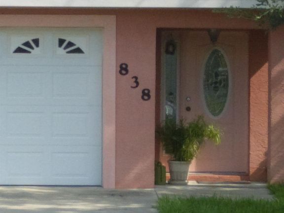 2nd image of 912 Thatcher Blvd