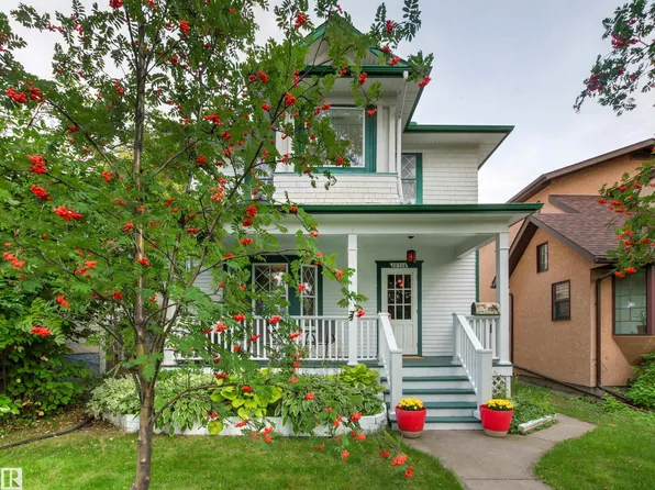 10714 75th Ave NW, Edmonton, AB T6E 1J9