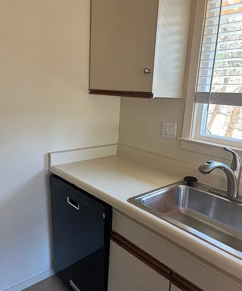 7 Oak Tree Ln #2 — Photo 14