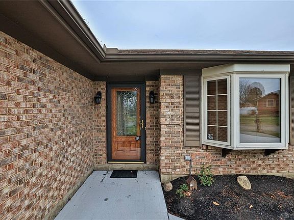 2nd image of 6900 Bejay Dr
