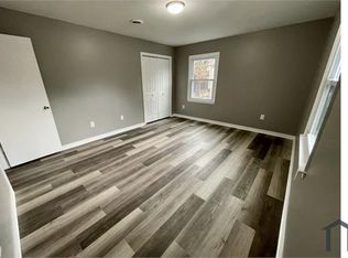 24017 Sequoia Rd, North Dinwiddie, VA 23803