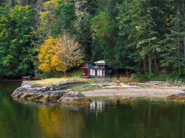 6320 E Sooke Rd, Sooke, BC V9Z 0C1