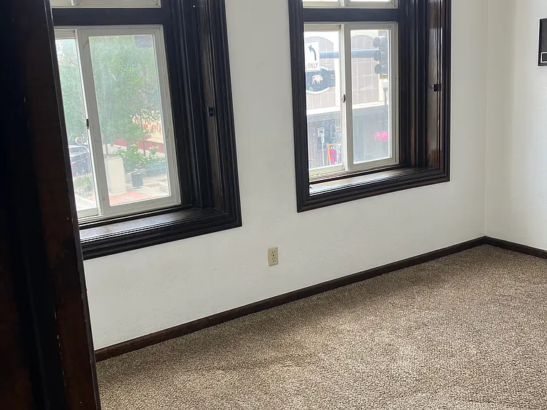200 N Main St — Photo 10