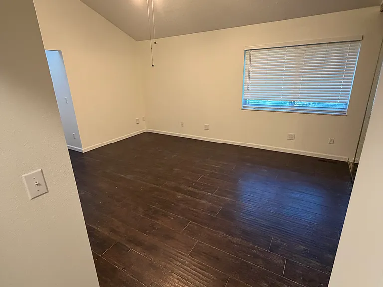 812 Samone Ct — Photo 7