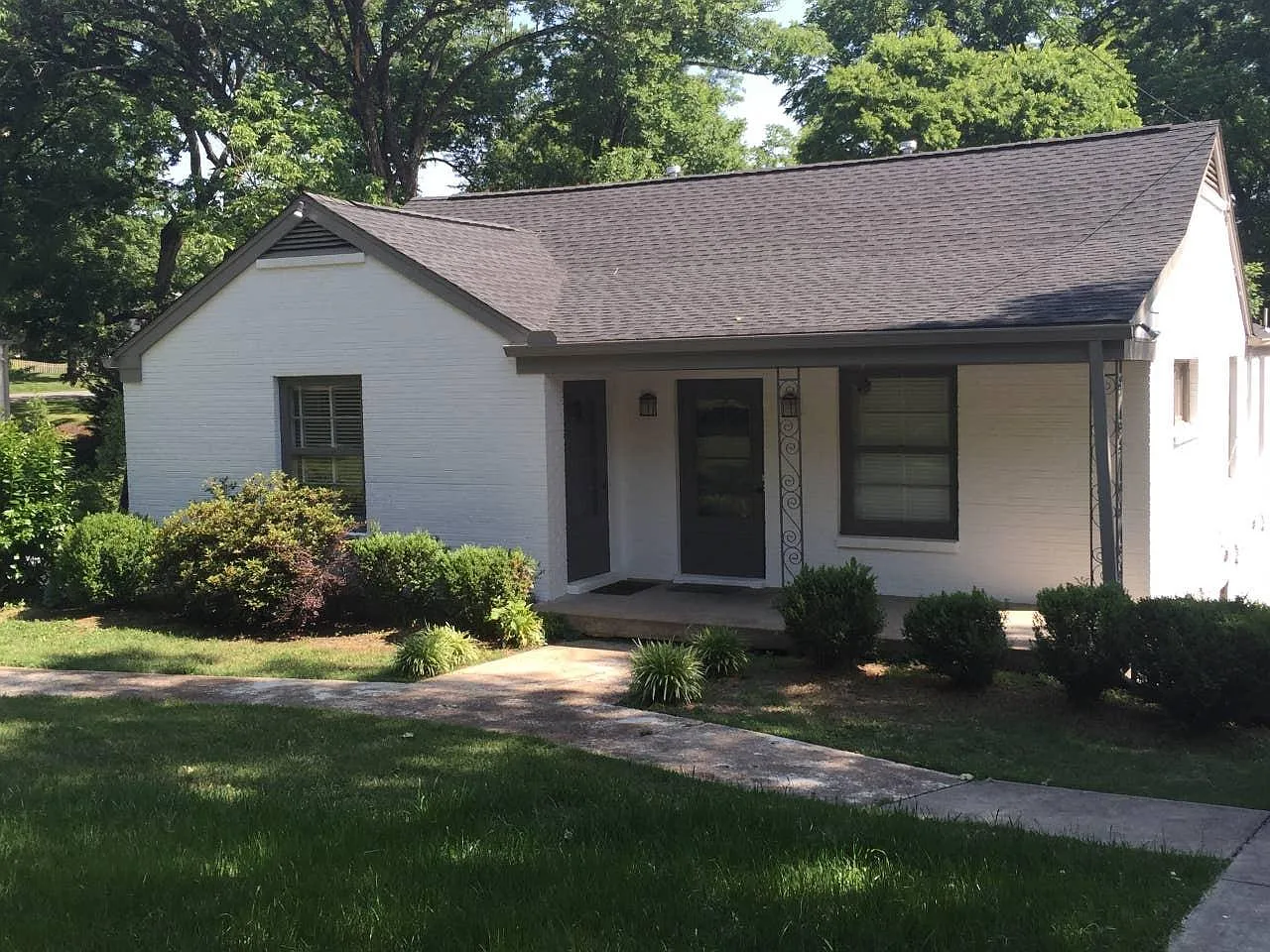 2 bed, 1.5 bath, 1100 sqft, $1,895 — Photo 1