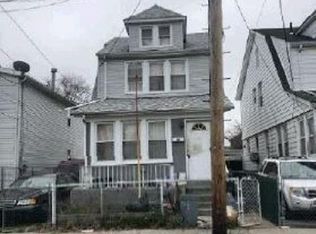 11520 158th St, Jamaica, NY 11434