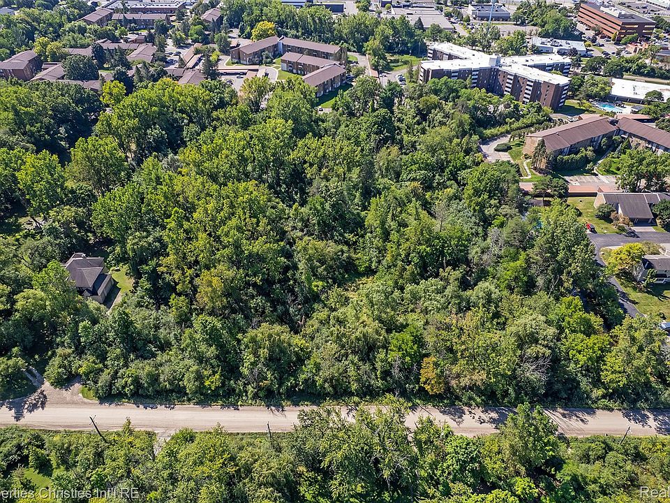 2nd image of 0 Farmbrook Rd