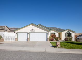 2329 Combine St, East Wenatchee, WA 98802
