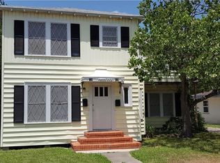 330 Rosebud Ave, Corpus Christi, TX 78404