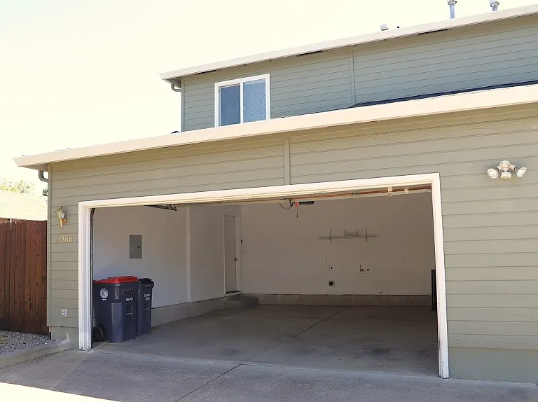 3968 Arrowhead Dr — Photo 13