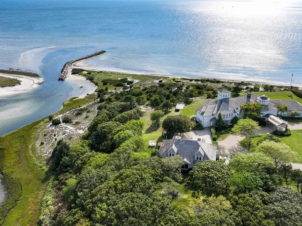 251 Green Dunes Drive, West Hyannisport, MA 02672
