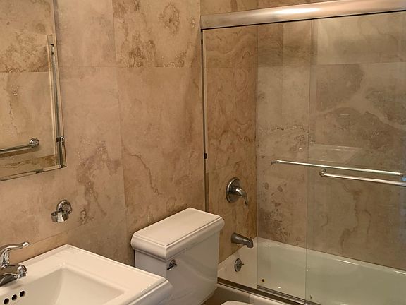 5th image of 1872 NE 46th St #5