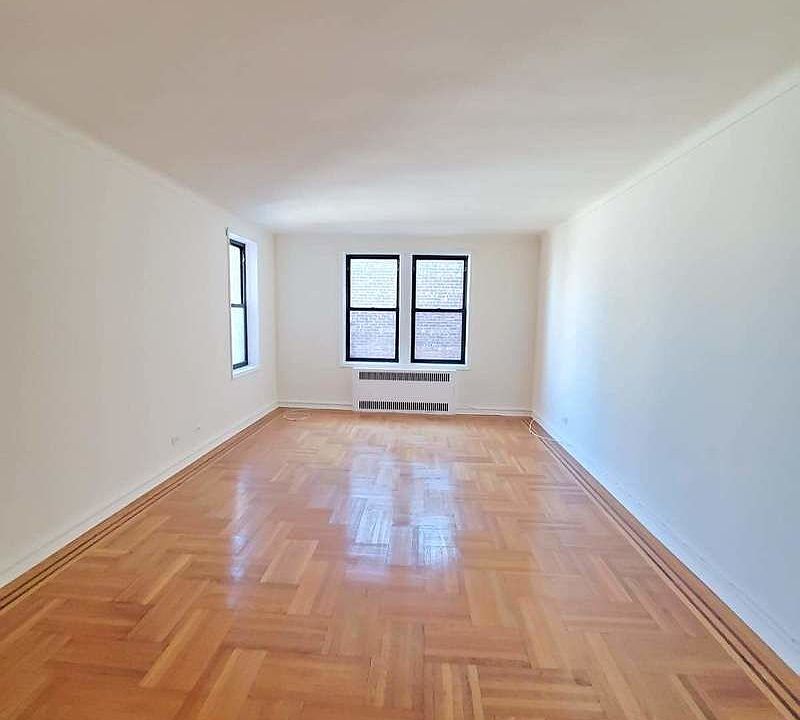 1st image of 181 Hawthorne St APT 6J