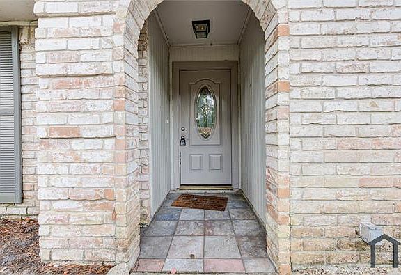 2nd image of 2126 Fir Springs Dr