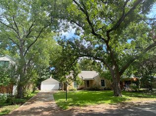 5104 Horseshoe Trl, Dallas, TX 75209