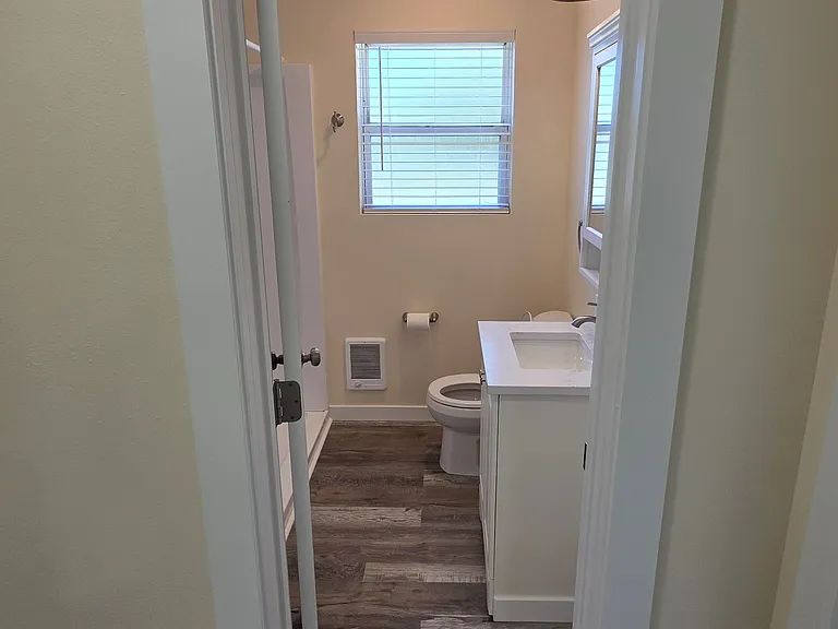 730 Myrtine St — Photo 20
