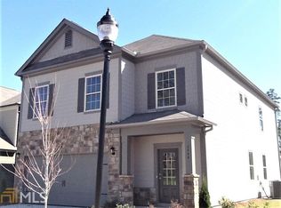 2444 St Andrews Rdg, College Park, GA 30337