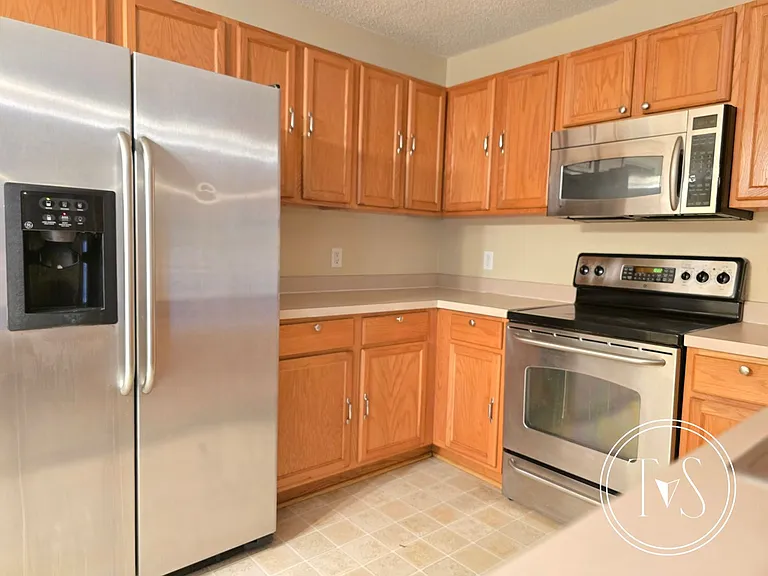 139 Wax Myrtle Ct — Photo 7