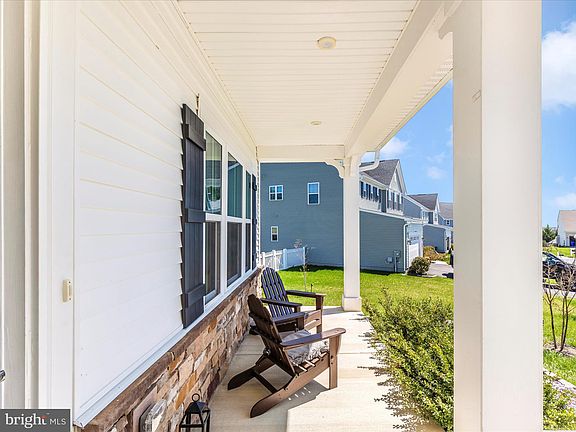 3rd image of 551 Timbermill Ct