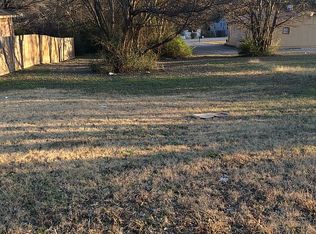 2418 Kahn St, Dallas, TX 75241