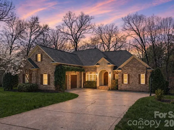 7919 Glen Abbey Cir, Stanley, NC 28164