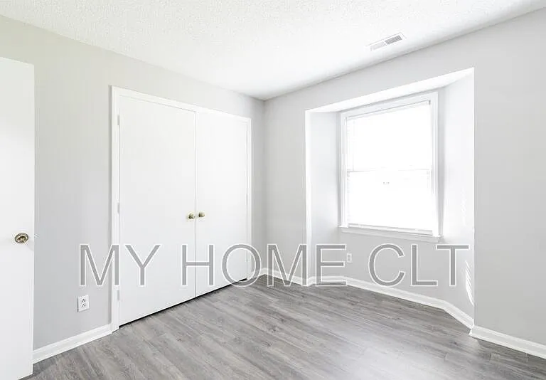 6158 Meadow Rose Ln #1 — Photo 20