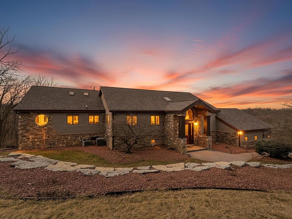 1st image of 3361 North Road