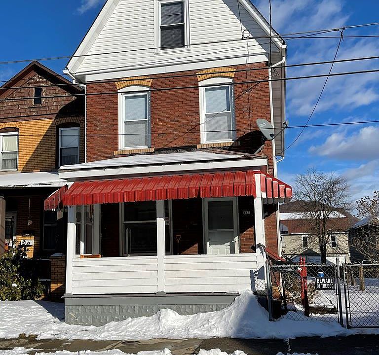 2nd image of 142 D St