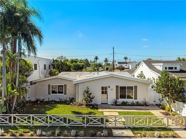 317 Walnut St, Costa Mesa, CA 92627