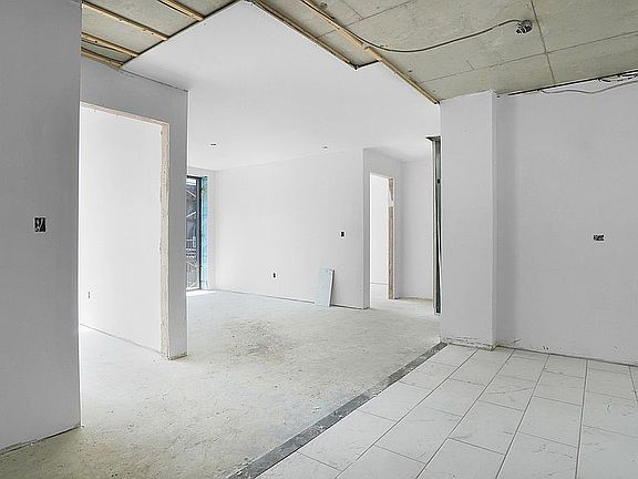 4th image of 17230 93rd Ave