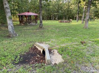 14 Indian Hills Dr, Cuba, MO 65453