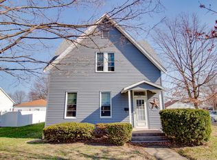 202 Church St, Carrollton, IL 62016