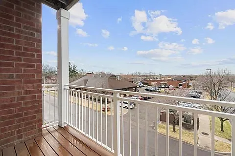 649 Old Highway 8 NW #227