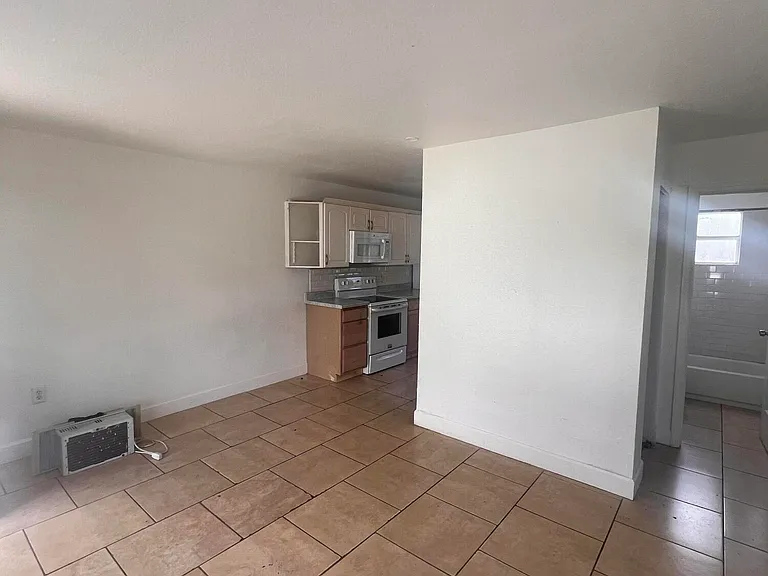 439 Barbara Jenkins St #A — Photo 3