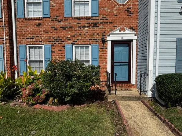 17 S Gawain Way, Hampton, VA 23669