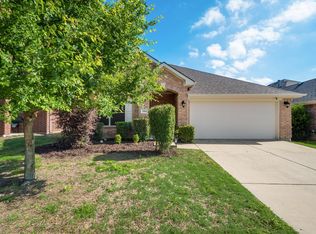 2404 Castle Creek Dr, Little Elm, TX 75068