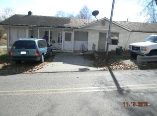 492 Clear Branch Rd, Rocky Top, TN 37769