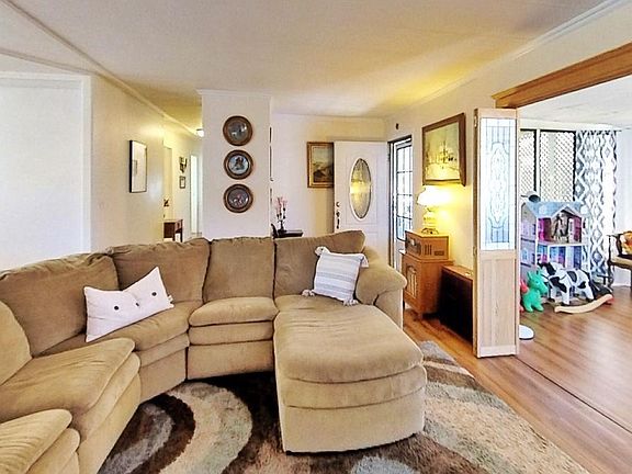 5th image of 15750 Arroyo Dr Space 28