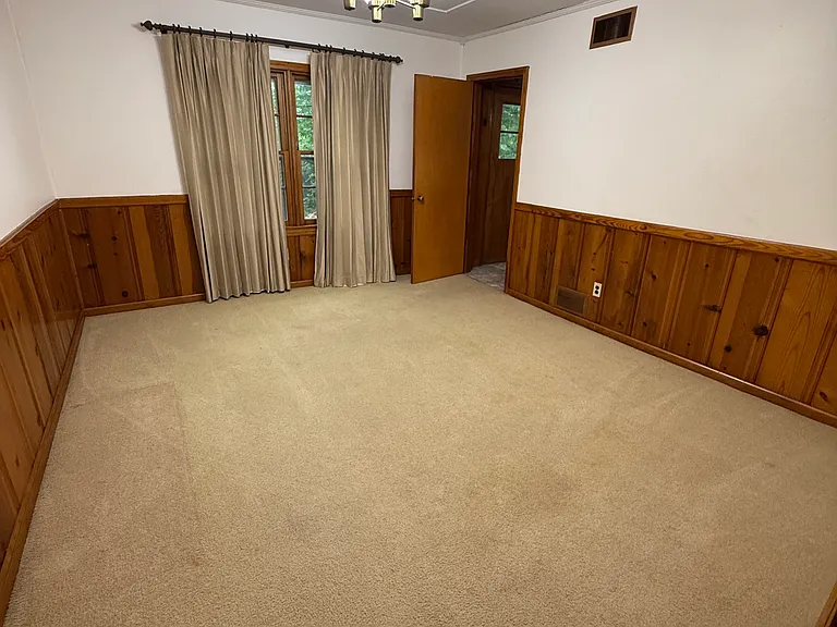 842 Burnett Station Rd — Photo 13