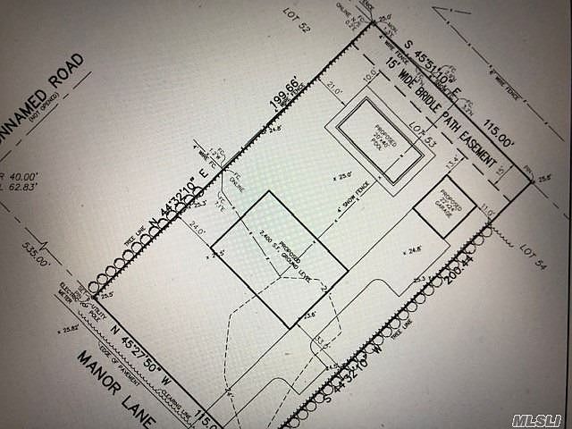2nd image of 61 Manor Ln N