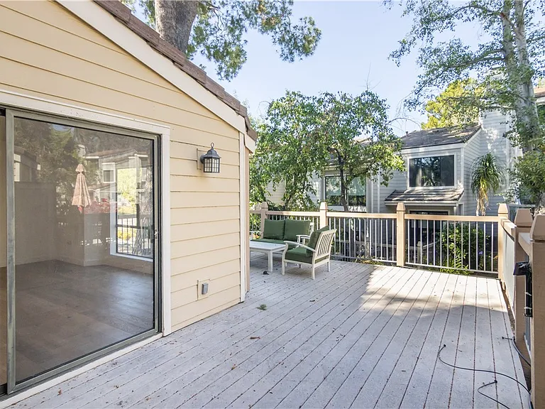 1234 S Westlake Blvd — Photo 5