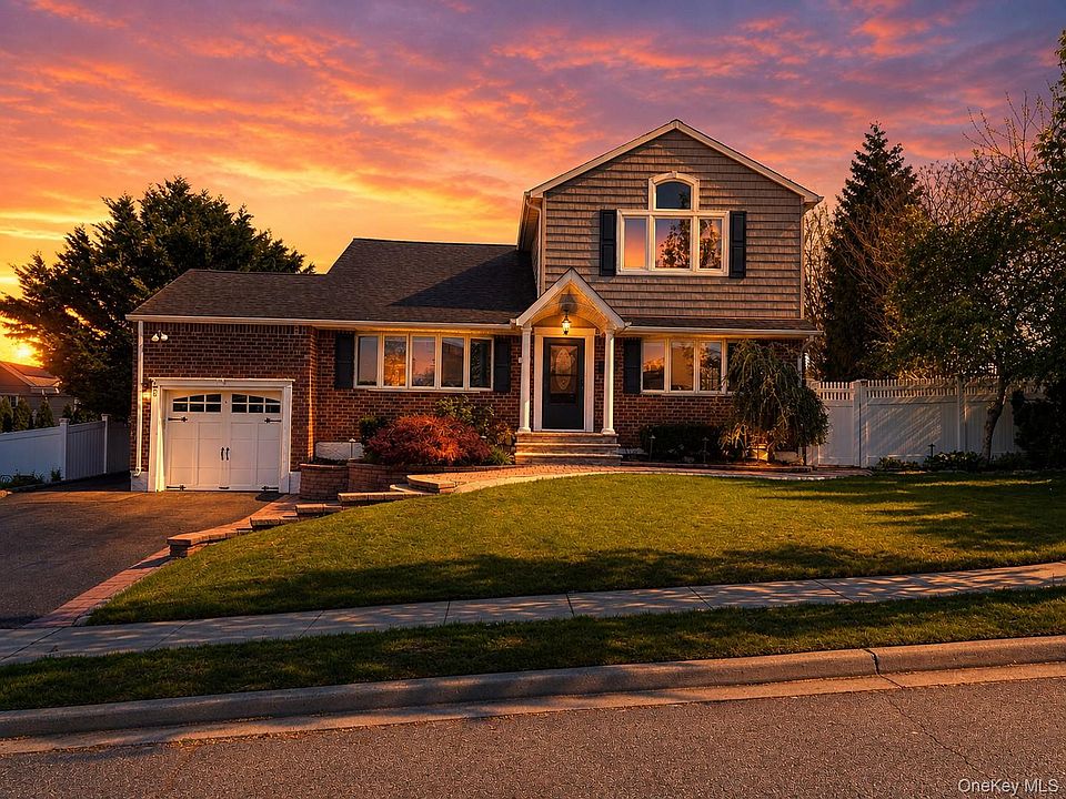 1st image of 47 Laurie Boulevard