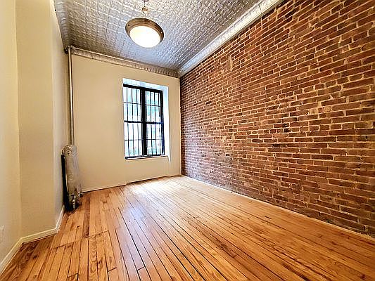 4th image of 55 W 111th St APT 1W